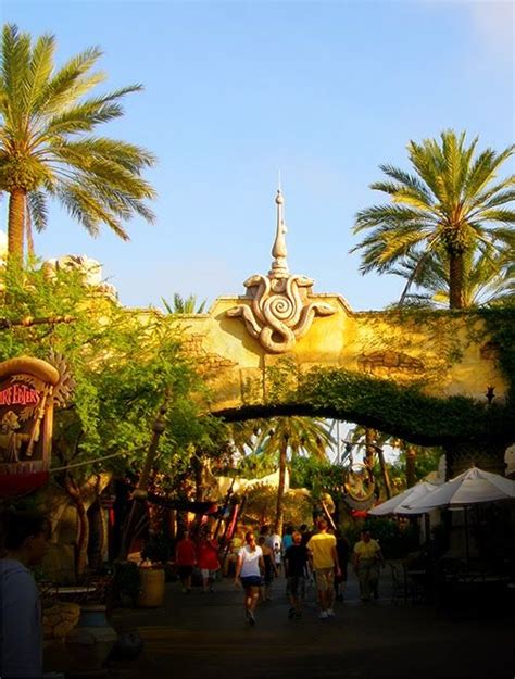 Entrance Of Universals Islands Of Adventure Orlando Universal