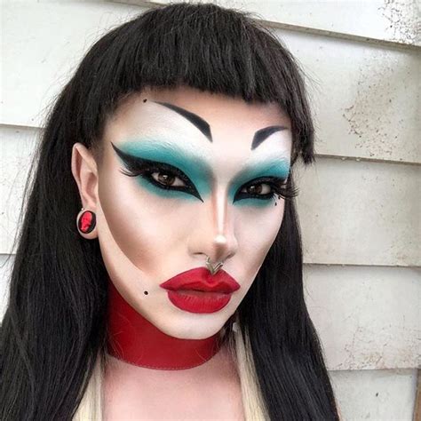 Pin By Elias Bezerra On Drag Drag Queen Makeup Contour Makeup Face