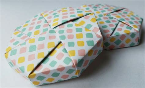 Octagon Origami Boxes Patterned In Small Pink Yellow And Mint Green Squares Origami Box