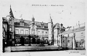 Melun - Hôtel de Ville - Carte postale ancienne et vue d'Hier et ...