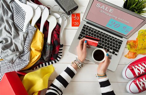 5 ways to engage the female shopper online and drive sales - Wunderman ...