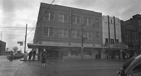 1600 Block Of Main Street Taken From Taylor Street 1950 Building
