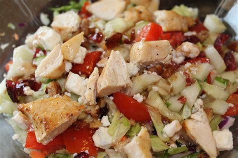 Mcalister's deli is a classy restaurant with an attractive menu. McAlister's Savannah Chopped Salad Remake | Chopped salad ...