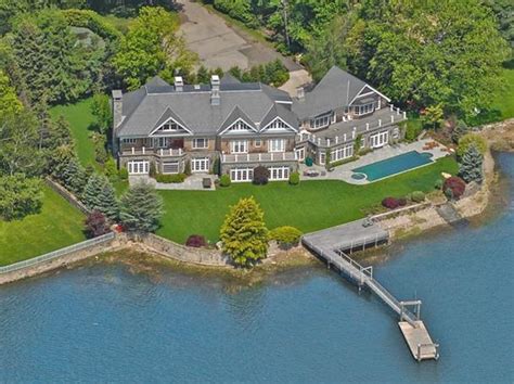 105 Million Stone And Cedar Waterfront Mansion In Westport Ct Homes