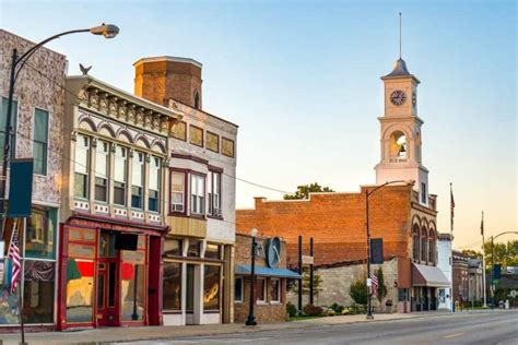 10 Absolutely Gorgeous Small Towns In Virginia Loaded With Southern Charm