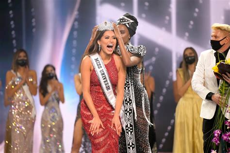 Miss Mexico Andrea Meza Crowned 2021 Miss Universe