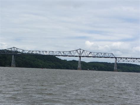 The bridge includes a new pedestrian walkway which was completed in 2018 on the south side of the bridge which is open from dawn to dusk. Traveller's Trips: Day 68...Norrie Marina to Schodack ...