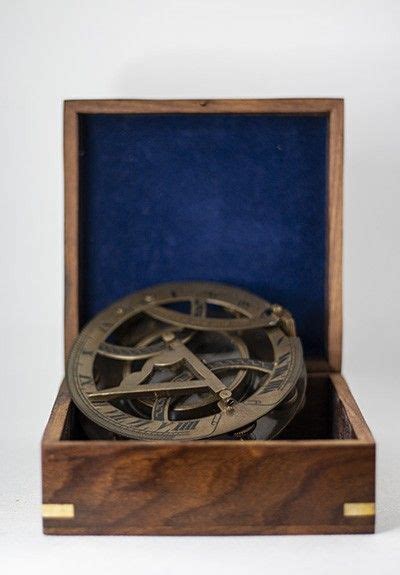 6 antique brass finish round sundial compass fifeco marketplace antiques antique brass