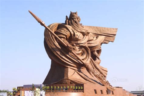 Omg Incredible 1320 Ton Statue Of Chinese God Of War 11 Pics