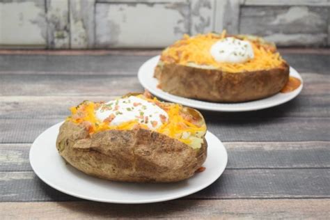 Microwave Baked Potatoes Just Microwave It