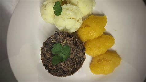 Haggis Neeps And Tatties Quick And Easy Recipes Youtube