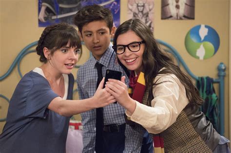 “one Day At A Time” Will Return For Fourth Season But Not On Netflix New On Netflix News
