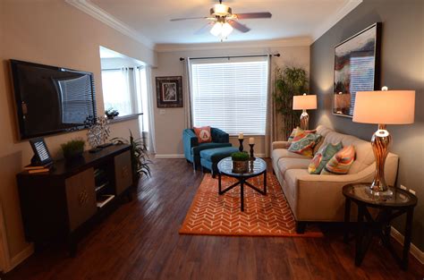 Garden Style 1 And 2 Bedroom Apartments In Houston Tx