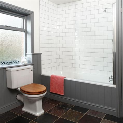Paired with quartz countertops, a gray vanity can look particularly elegant in a traditional or contemporary bathroom. Grey and White Bathroom Ideas - Decor IdeasDecor Ideas