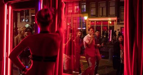 red light districts from around the world in 35 photos