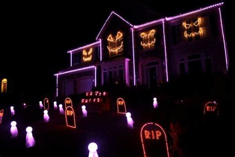 Top 5 Halloween Displays Halloween Light Show Halloween Lights