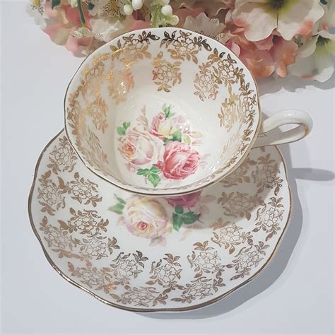 vintage-royal-albert-2791-floral-gold-chintz-with-pink