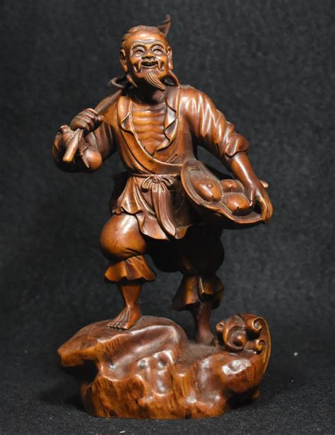 Crafts Statue Chinese Boxwood Wood Carved Happy Old Man Fisherman Hold