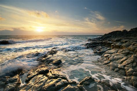 Beautiful Seascape Stock Image Image Of Scene Reflection 19004477