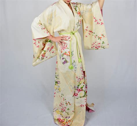 Japanese Silk Kimono Robe With Fancy Embroidery Including Hand Braided Belt Kaftan Present