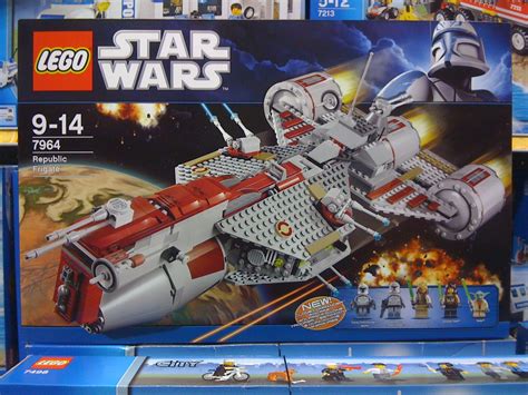Lego 7964 Star Wars Clone Wars Republic Frigate Box