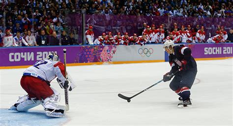 Dramático Triunfo De Eu Sobre Rusia En Hockey Sobre Hielo Excélsior