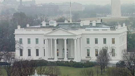 Secret Service Investigates Agents After White House Crash Bbc News