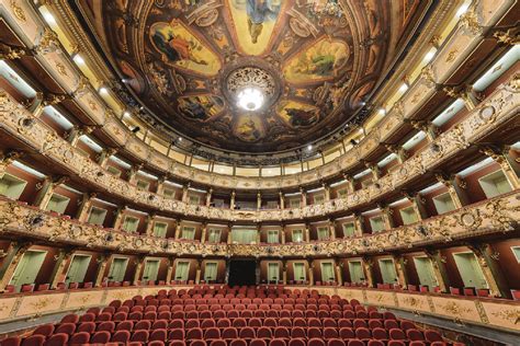 Historia Del Teatro Colon De Bogota