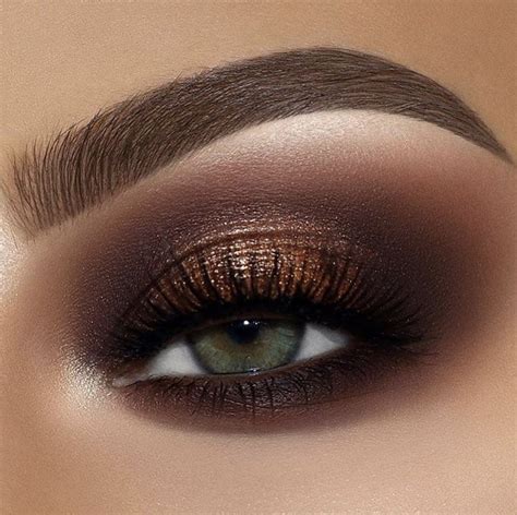 Pin En Sombra De Ojos Eyeshadow