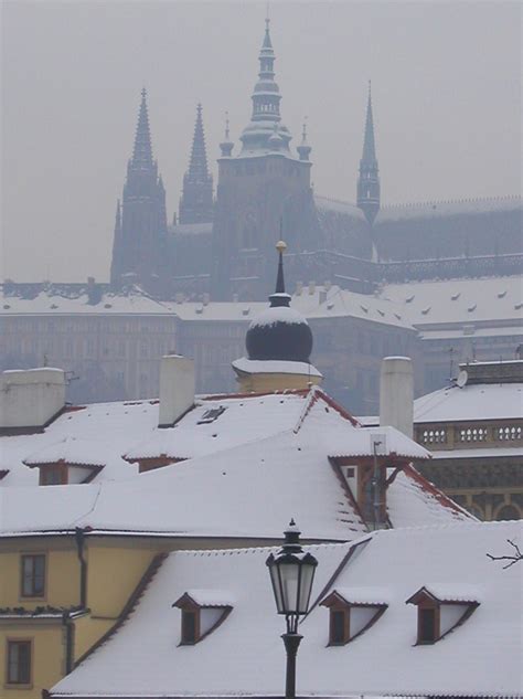 プラハ城 百景 026 冬のプラハ城） Pivoのブログ
