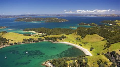 Must-Visit Attractions in New Zealand's Bay of Islands