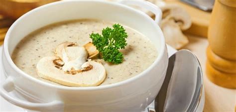 زكاة عيد الفطر حيث أن لعيد الفطر أشياء كثيرة واجب القيام بها ، ومن ضمن هذة الواجبات هي زكاة عيد جدول مقدار زكاة الفطر بالكيلو جرام. كيفية عمل شوربة الفطر - موضوع