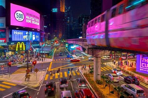 The gardens mall kuala lumpur is an upscale shopping complex that has all your shopping bases covered. 8 Best Shopping Malls in Bukit Bintang ...