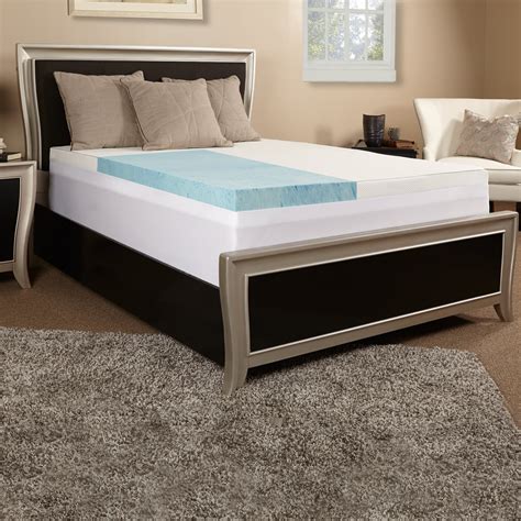The graphite mattress topper combines three inches of memory foam with a layer of graphite, which draws heat away from your. Luxury Solutions 3" Gel Memory Foam Mattress Topper w ...