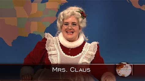 Watch Saturday Night Live Highlight Weekend Update Mrs Claus On Living With Santa