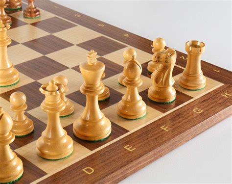 The Grandmaster Chess Set Combo Chess Set Clear Stain Chess Board
