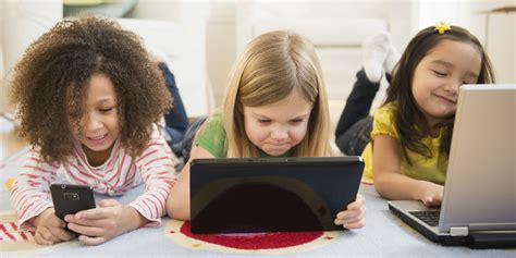 Safer Internet Day How Parents Can Advise Kids To Stay Safe On Social