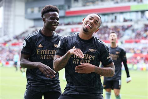 Brentford 0 3 Arsenal Gunners Player Ratings As Goals From Jesus Saliba And Vieira Send Them