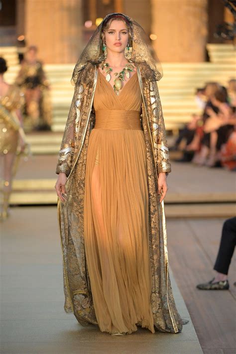 Dolce Gabbana Haute Couture Automne Hiver D Fil Vogue
