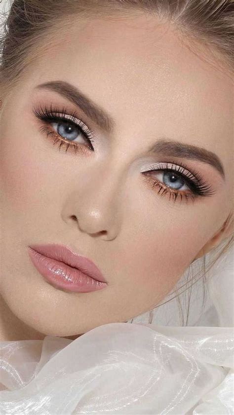 35 Perfect Wedding Makeup Ideen Um Anzug Jede Braut In 2020 Wedding