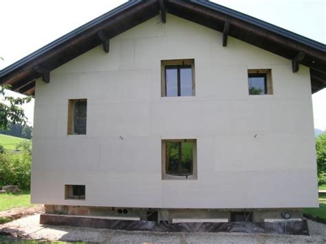 Schon ab 40 mm plattendicke in kombination mit steico einblasdämmung einsetzbar (typ h) besonders ökologisch, herstellung ohne leimzusatz. Fassade