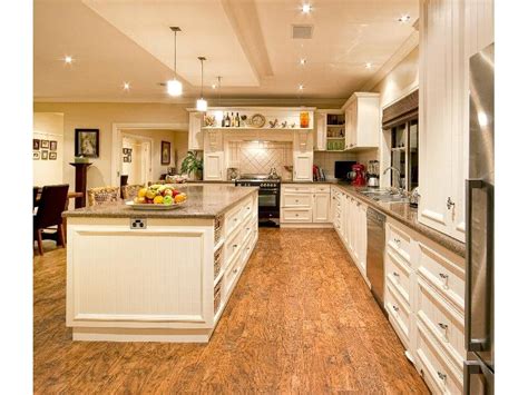 Modern L Shaped Kitchen Design Using Hardwood Kitchen Photo 624552