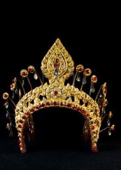 Ancient Crown For Thai Drama Royal Jewelry Royal Jewels Royal Crown