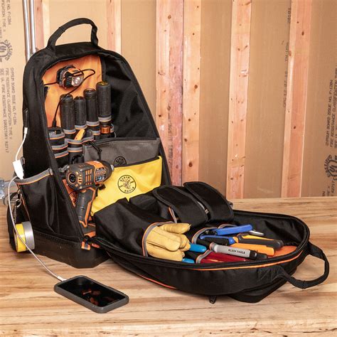 Tradesman Pro™ Xl Tool Bag Backpack 40 Pockets 62800bp Klein Tools
