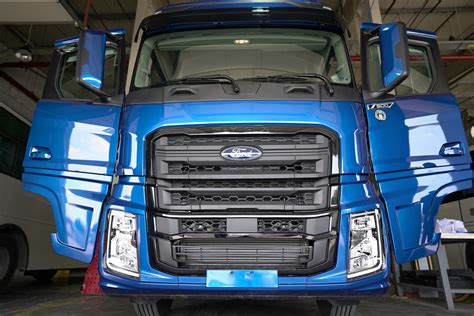 The Ford Trucks F Max Arrives In The Uae Vehicles Pmv Middle East
