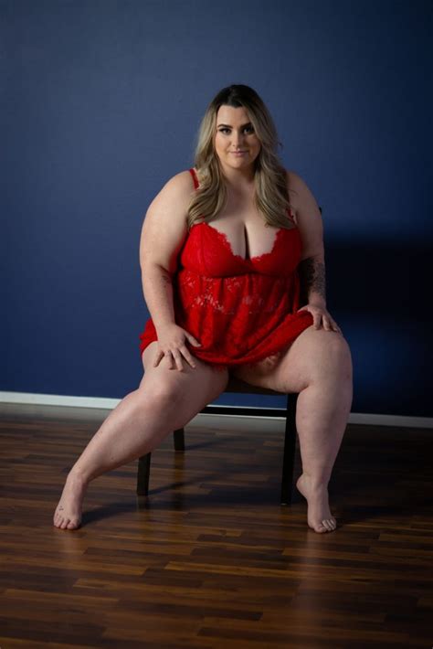 What Do I Wear To A Plus Size Boudoir Photography Session It S Time