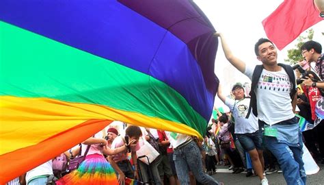 Taiwan Set To Legalise Same Sex Marriages Will Become First In Asia To Do So Firstpost