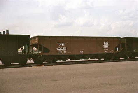 Nh 8100 Series Hopper Car At The Southampton Street Freight Yard In