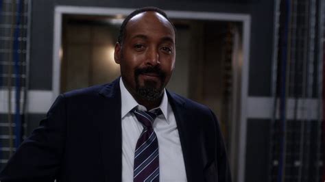 Jesse L Martin Is Taking A Medical Leave From The Flash