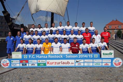 Alles über euren fußballclub aus rostock. FC Hansa Rostock - Mannschaftsfoto Saison 2014/2015 ...